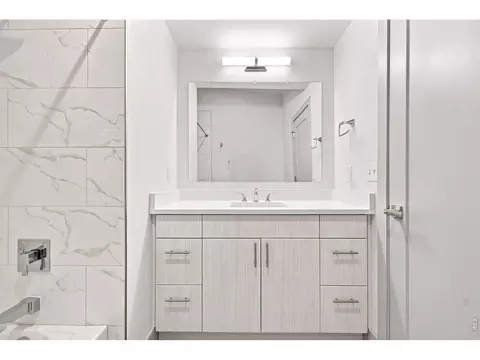 Bath - 14956 E Hampden Ave, Aurora, CO 80014 photo 5 of 7