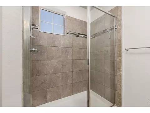 Bath - 135 S 8th St, Berthoud, CO 80513 photo 3 of 5