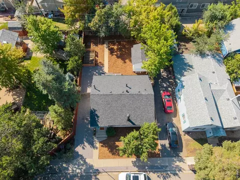 View/Area - 2328 Walnut St, Boulder, CO 80302 photo 1 of 7