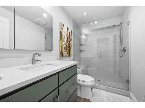 Bath - 19085 W 94th Ave, Arvada, CO 80007 photo 3 of 3