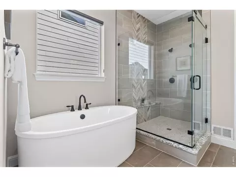 Bath - 3043 Newfound Lake Rd, Berthoud, CO 80513 photo 1 of 3