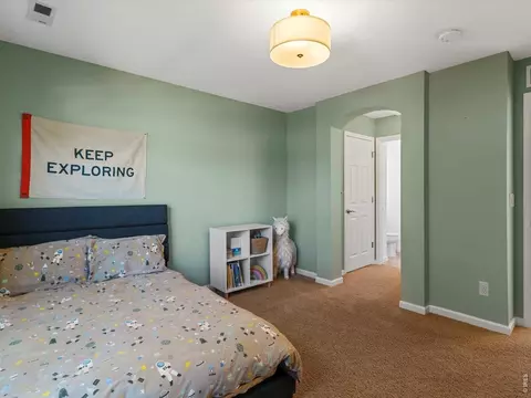 Bedroom - 2215 Creekside Dr, Longmont, CO 80504 photo 4 of 9