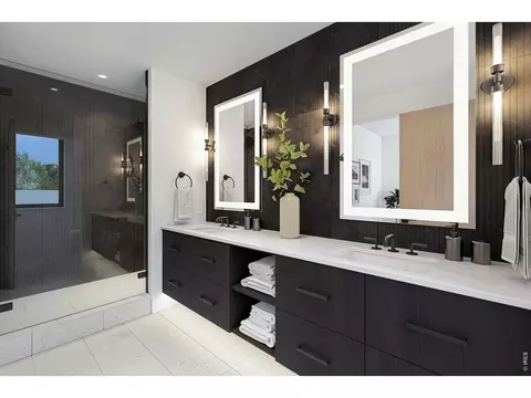 Bath - 2051 26th St #E, Boulder, CO 80302 photo 1 of 1