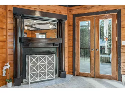 Entry Way - 459 Streamside Dr, Glen Haven, CO 80532 photo 4 of 4