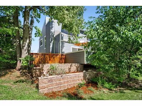Exterior - 2710 Winding Trail Dr, Boulder, CO 80304 photo 7 of 14