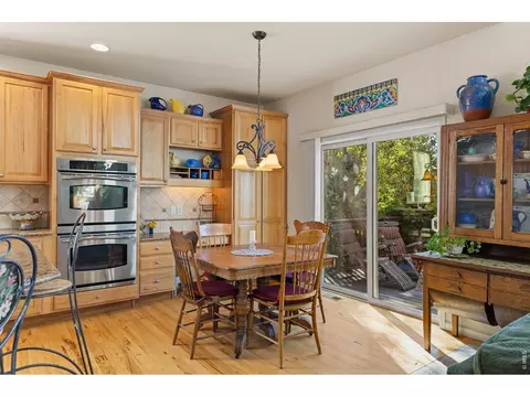 Kitchen - 122 Peregrine Ln, Lyons, CO 80540 photo 4 of 4