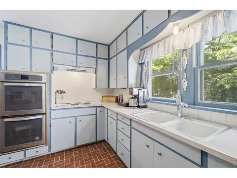 Kitchen - 29 Walnut St, Windsor, CO 80550 photo 3 of 6