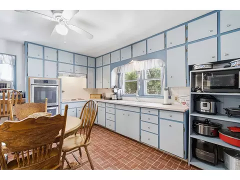 Kitchen - 29 Walnut St, Windsor, CO 80550 photo 1 of 6