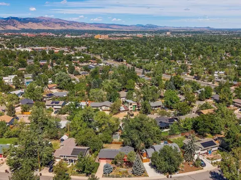 View/Area - 4435 Grinnell Ave, Boulder, CO 80305 photo 6 of 10