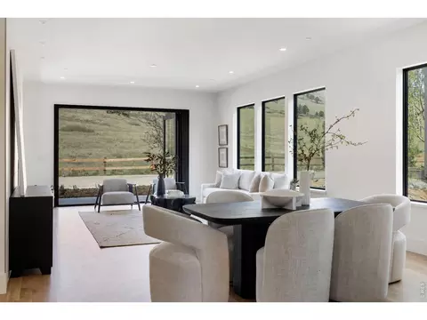 Dining - 5354 2nd St, Boulder, CO 80304 photo 2 of 2