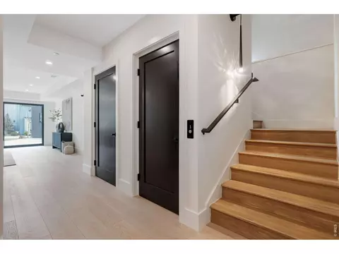Entry Way - 5354 2nd St, Boulder, CO 80304 photo 3 of 4