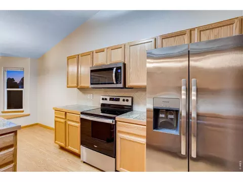 Kitchen - 149 Beacon Way, Windsor, CO 80550 photo 6 of 6