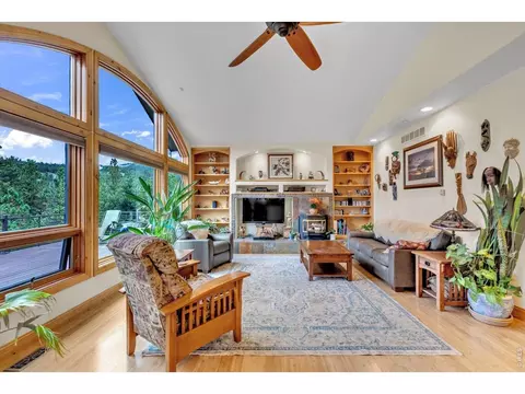 Living - 165 Bison Dr, Boulder, CO 80302 photo 2 of 4