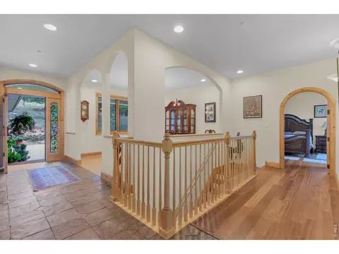 Entry Way - 165 Bison Dr, Boulder, CO 80302 photo 2 of 2
