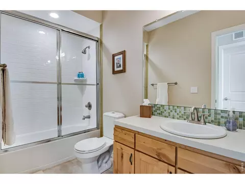 Bath - 3955 Broadway St, Boulder, CO 80304 photo 3 of 4