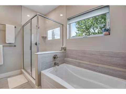 Bath - 3955 Broadway St, Boulder, CO 80304 photo 2 of 4