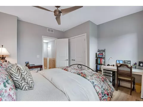 Bedroom - 3955 Broadway St, Boulder, CO 80304 photo 7 of 9