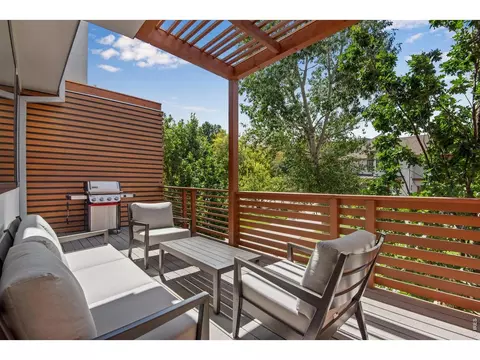 Exterior - 3955 Broadway St, Boulder, CO 80304 photo 3 of 10