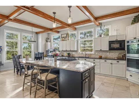 Kitchen - 25042 E Davies Dr, Aurora, CO 80016 photo 1 of 2