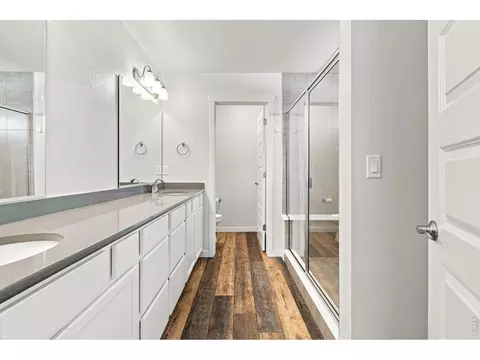 Bath - 1123 Ibex Dr, Severance, CO 80550 photo 2 of 7