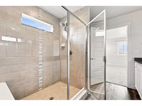 Bath - 1123 Ibex Dr, Severance, CO 80550 photo 3 of 7