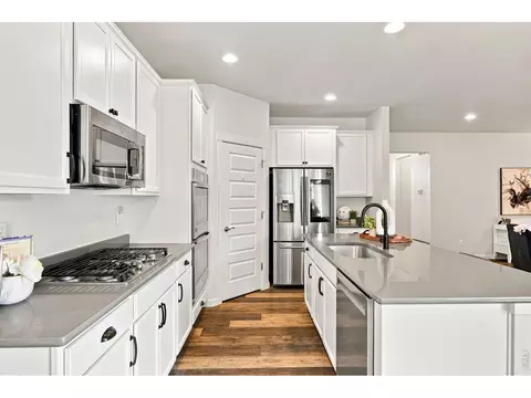 Kitchen - 1123 Ibex Dr, Severance, CO 80550 photo 5 of 8