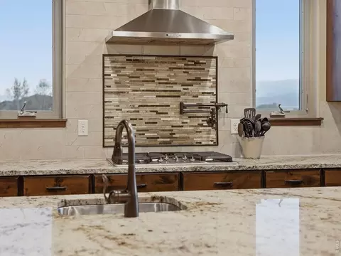 Kitchen - 39917 Hilltop Cir, Severance, CO 80610 photo 7 of 9