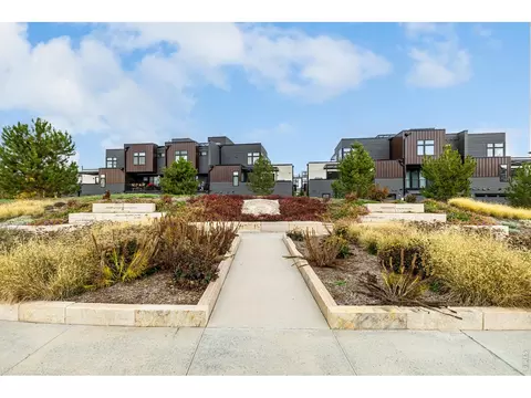 Exterior - 6820 E Lowry Blvd, Denver, CO 80230 photo 12 of 13