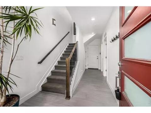 Entry Way - 6820 E Lowry Blvd, Denver, CO 80230 photo 1 of 1