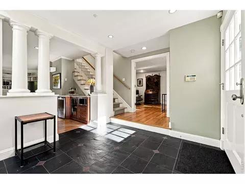Entry Way - 15 Arrowleaf Ct, Boulder, CO 80304 photo 2 of 2