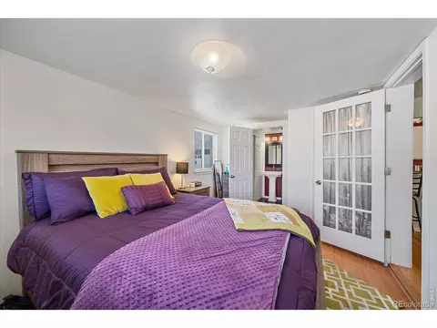 Bedroom - 3040 Grape St, Denver, CO 80207 photo 3 of 5