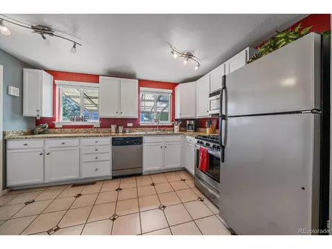 Kitchen - 3040 Grape St, Denver, CO 80207 photo 3 of 5
