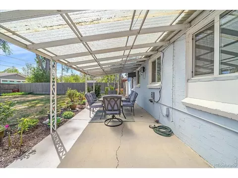 Exterior - 3040 Grape St, Denver, CO 80207 photo 4 of 8