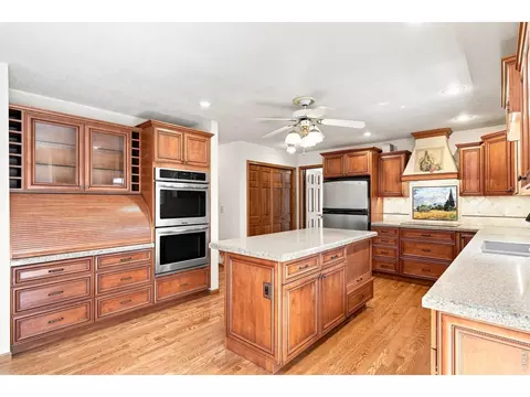 Kitchen - 1331 Ruby Way, Longmont, CO 80504 photo 3 of 5