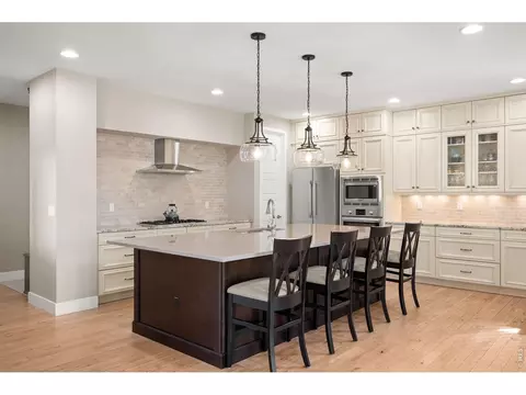 Kitchen - 7945 E Prairie Meadow Dr, Denver, CO 80238 photo 2 of 4