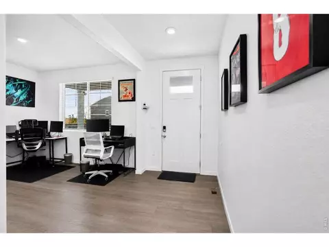 Entry Way - 27671 E Byers Ave, Aurora, CO 80018 photo 1 of 2