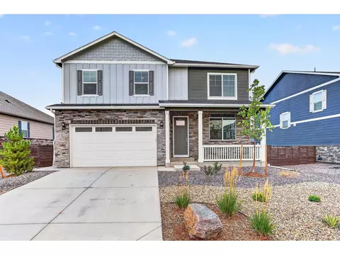 Exterior - 27671 E Byers Ave, Aurora, CO 80018 photo 4 of 10