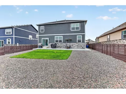 Exterior - 27671 E Byers Ave, Aurora, CO 80018 photo 10 of 10
