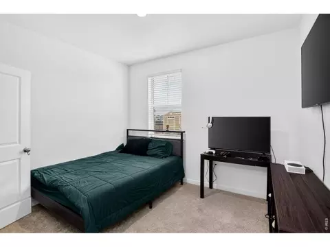 Bedroom - 27671 E Byers Ave, Aurora, CO 80018 photo 1 of 6