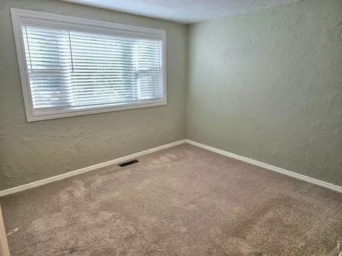 Bedroom - 828 Fairhurst St, Sterling, CO 80751 photo 3 of 5