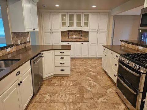 Kitchen - 828 Fairhurst St, Sterling, CO 80751 photo 5 of 5