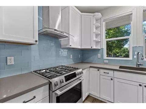 Kitchen - 810 E Baseline Rd #A, Lafayette, CO 80026 photo 4 of 6