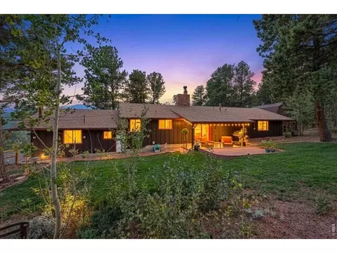 26 Tejas Ln, Nederland, CO 80466