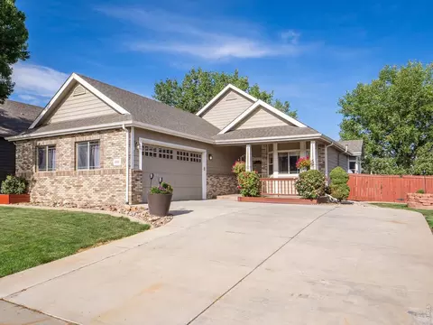 4890 Avon Ave, Loveland, CO 80538