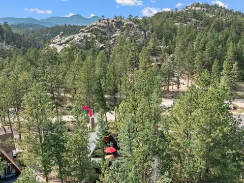 View/Area - 847 Hemlock Dr, Lyons, CO 80540 photo 1 of 6