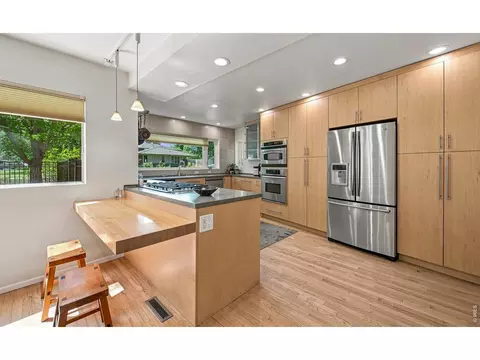 Kitchen - 385 Fox Dr, Boulder, CO 80303 photo 1 of 3
