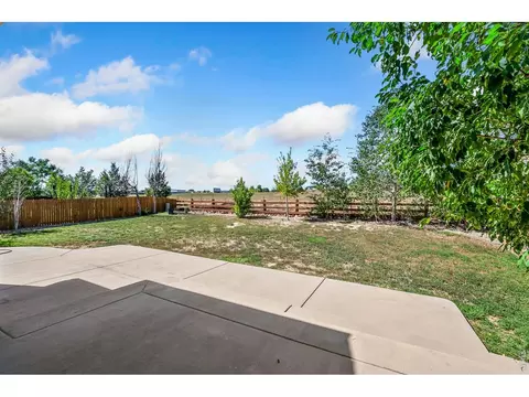 Exterior - 8597 Raspberry Dr, Longmont, CO 80504 photo 4 of 7