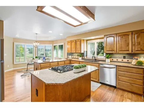 Kitchen - 1218 Chickadee Ct, Fort Collins, CO 80525 photo 5 of 8