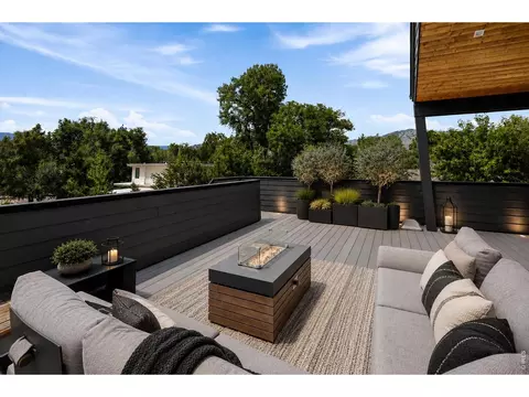 Exterior - 2160 Upland Ave #A, Boulder, CO 80304 photo 3 of 8