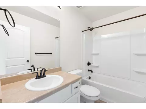 Bath - 1723 Thrive Dr, Windsor, CO 80550 photo 2 of 2